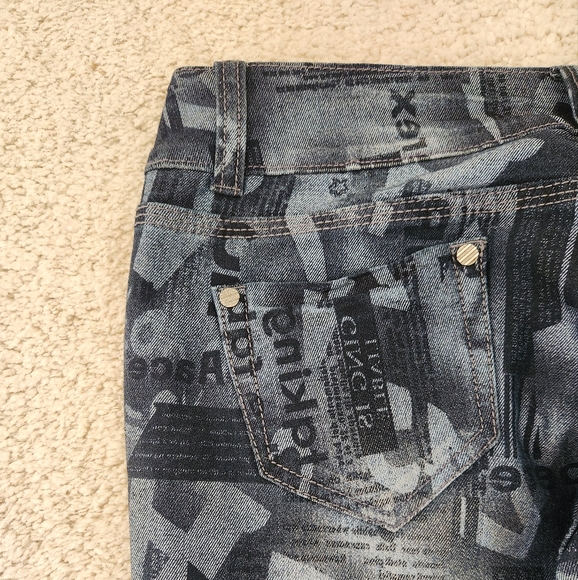 Navy Blue Ultra Unique printed Jeans - Picture 6 of 11